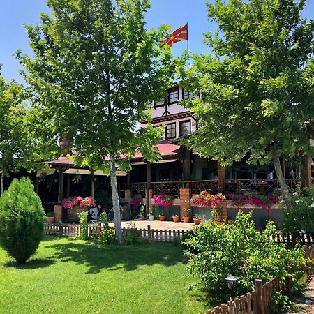 Hotel Etno Selo Timcevski Vojnik エクステリア 写真